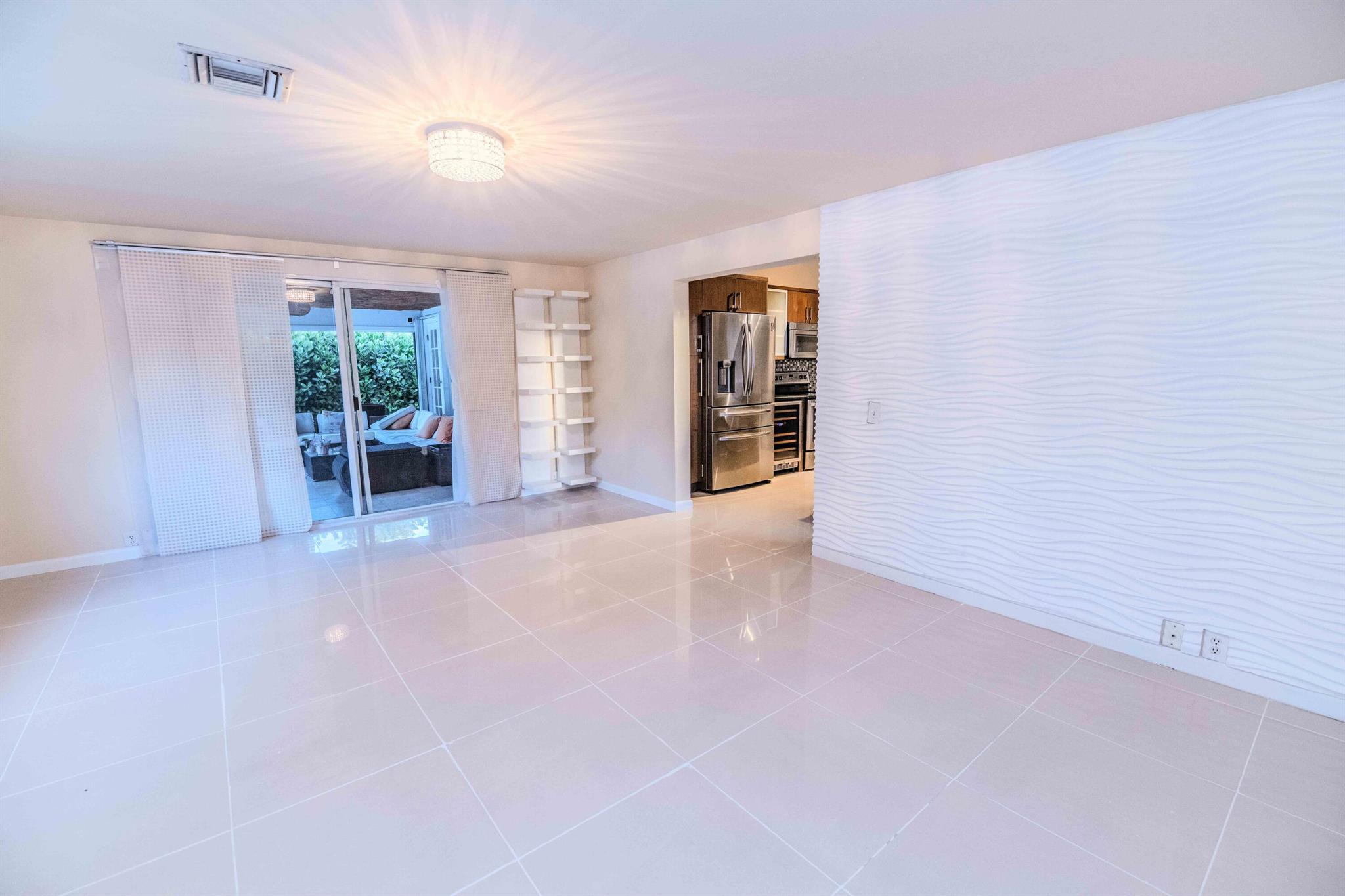 Country Park at Boca Rato - Residential Lease