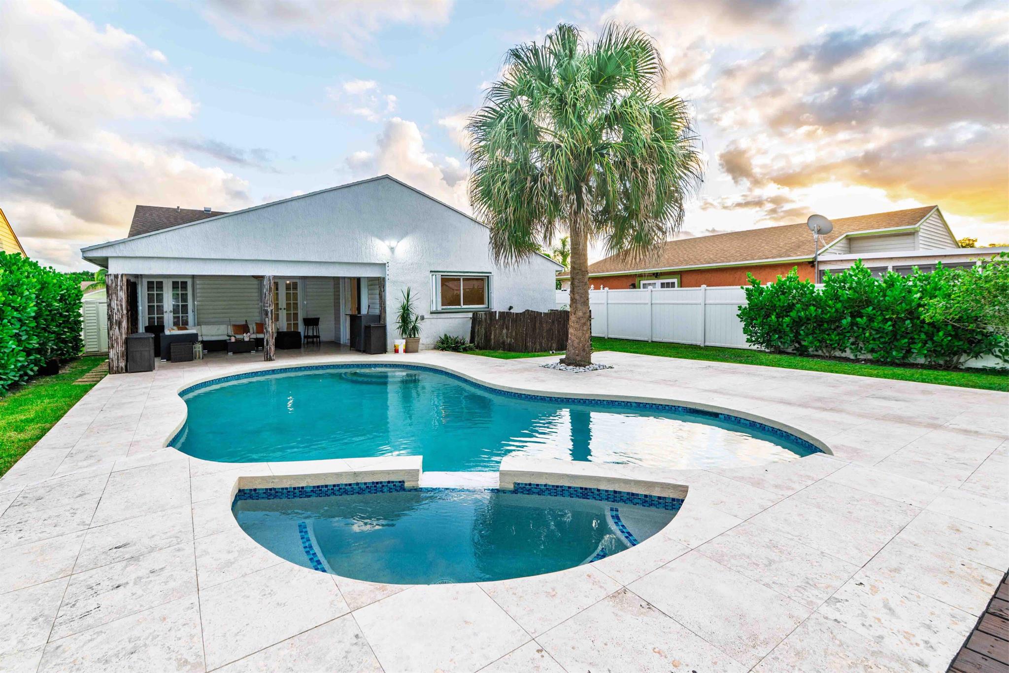 Country Park at Boca Rato - Residential Lease