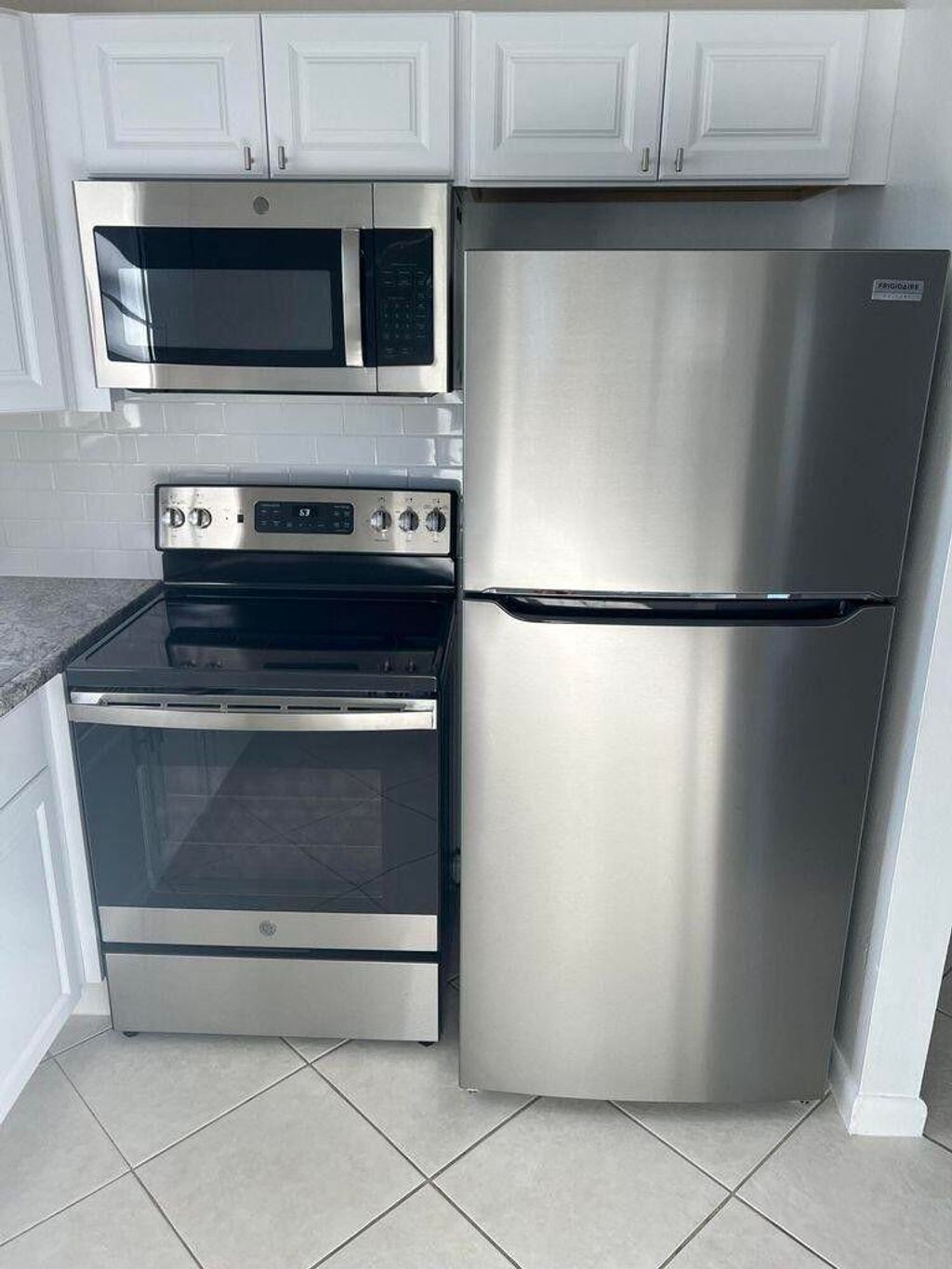 Photo of 162 Camden G, West Palm Beach, FL 33417 (MLS # R11150341)