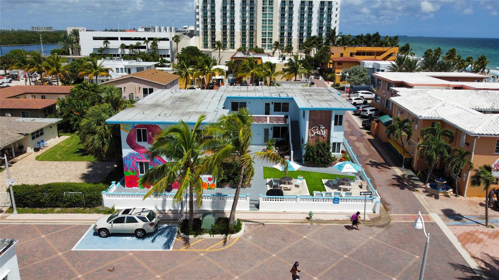 2307 N Surf Rd