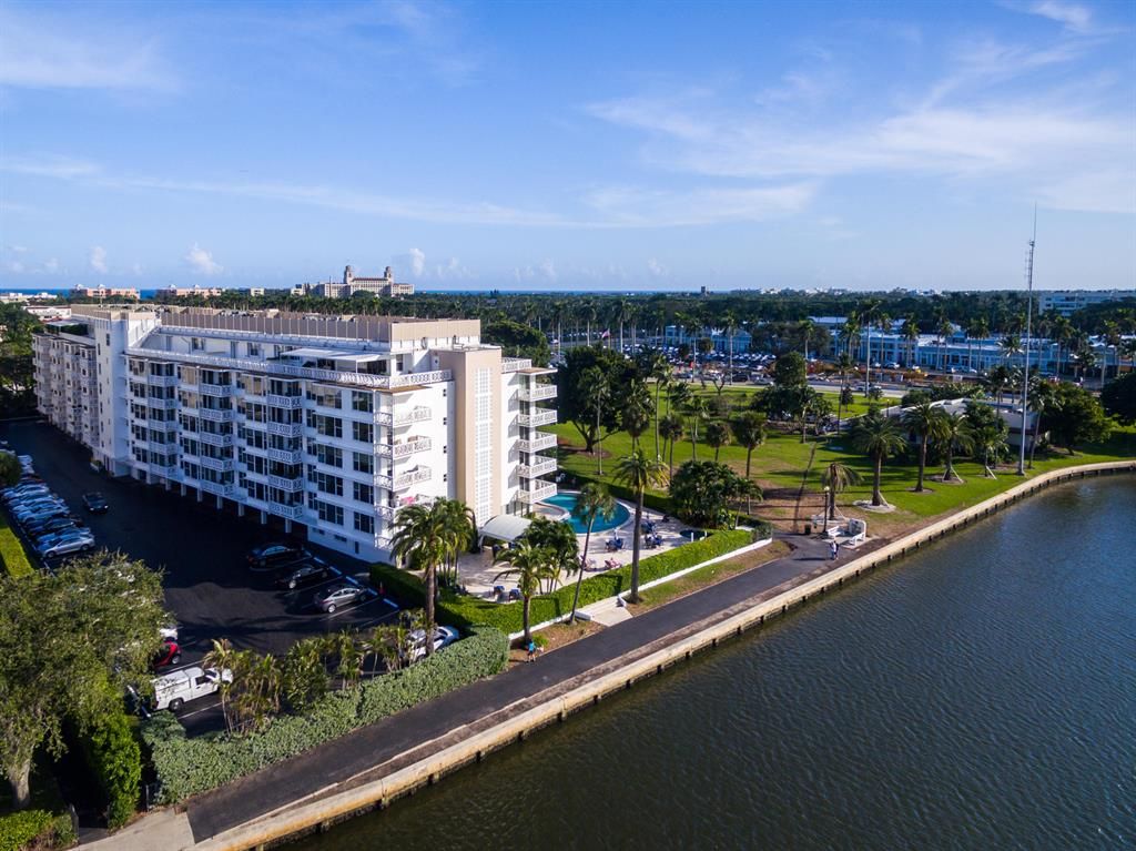 Photo of 333 Sunset Avenue #312, Palm Beach, FL 33480 (MLS # R10819750)