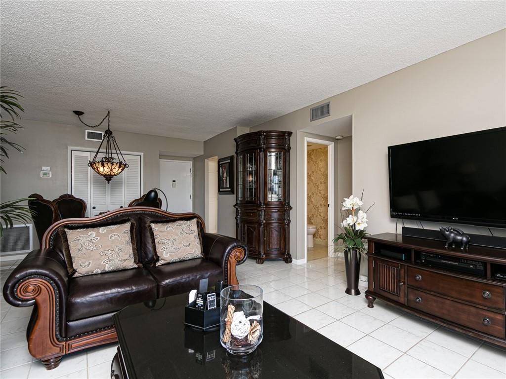 Hillcrest East 22 - Residential