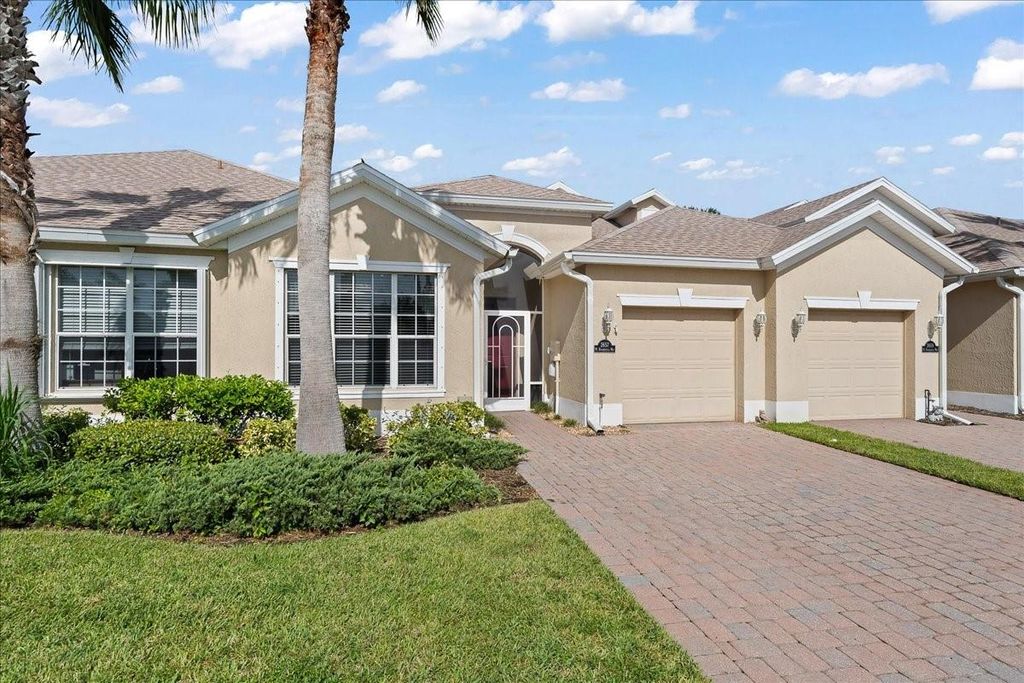 Photo of 2657 W Brookfield Way, Vero Beach, FL 32966 (MLS # F10458378)
