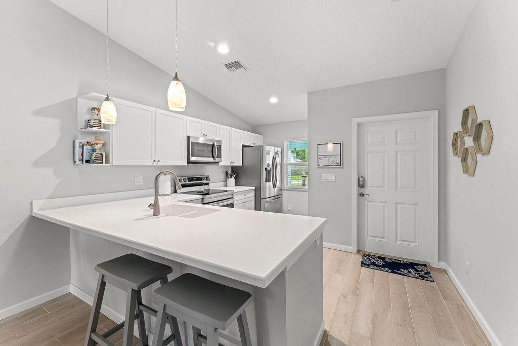 Photo of 2919 SE Cypress Street, Stuart, FL 34997 (MLS # R11108544)