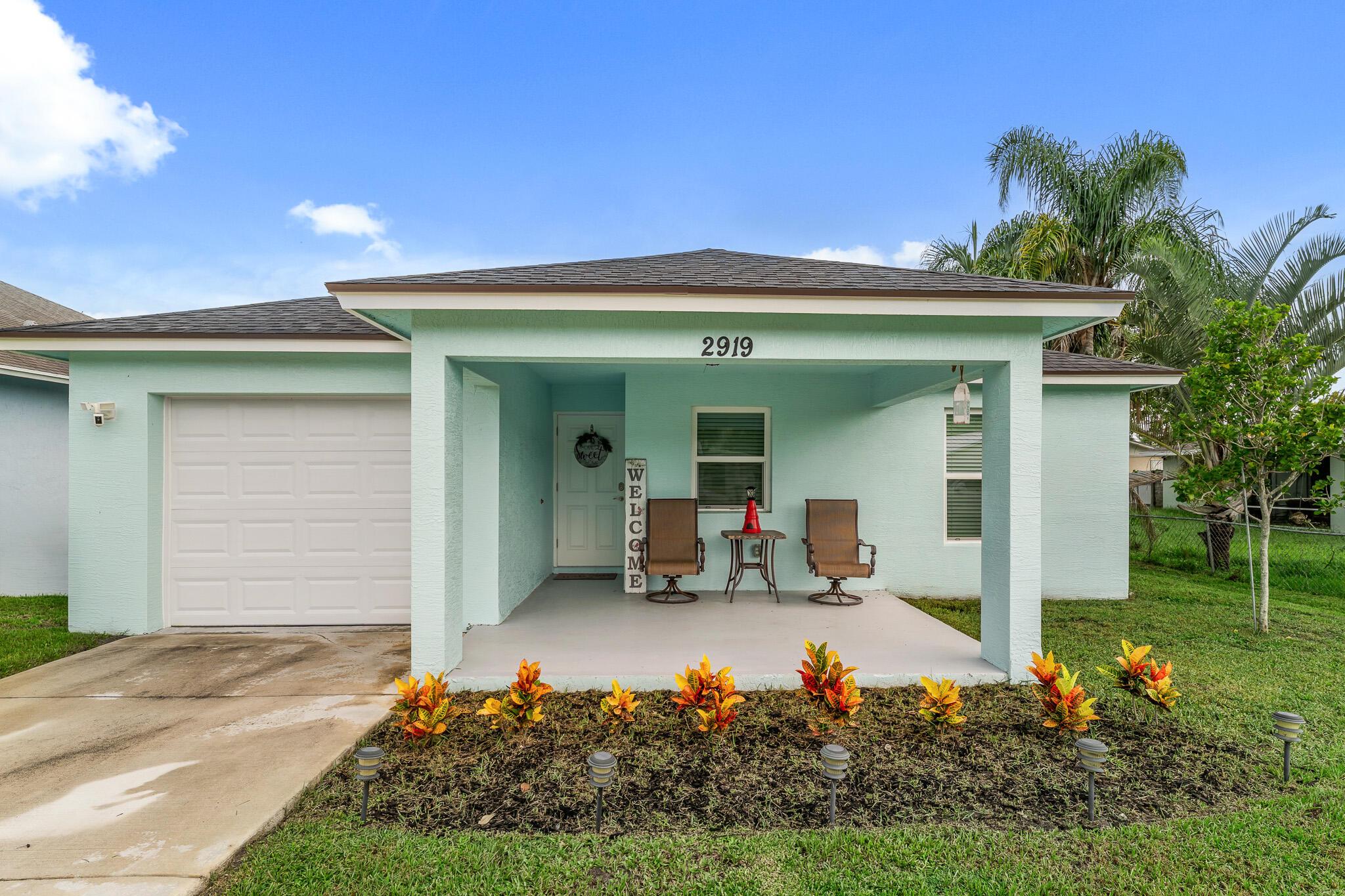 2919 SE Cypress Street, Stuart, FL, 34997/$415,000 1 2919 SE Cypress Street