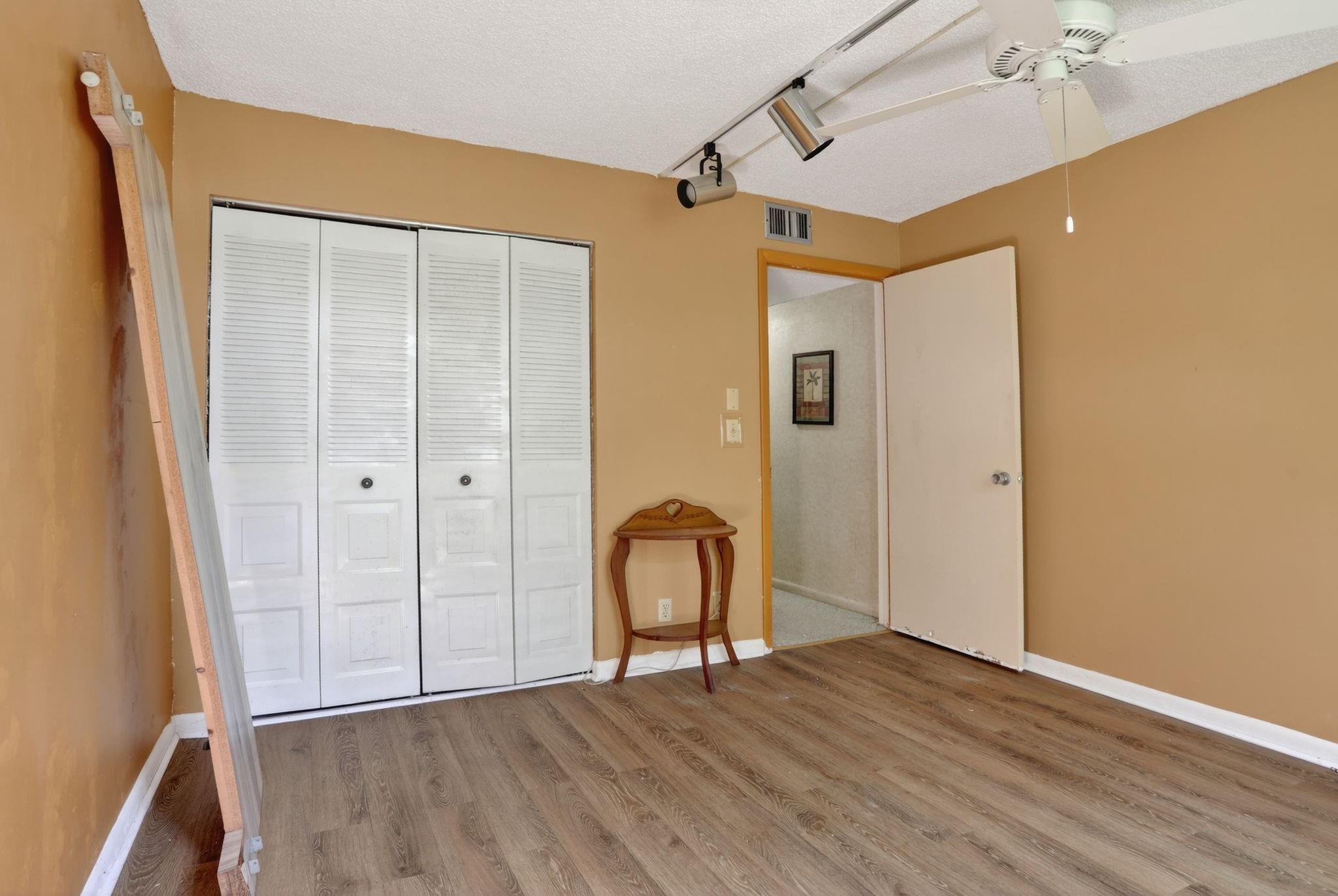 PALM SPRINGS 3 - Residential