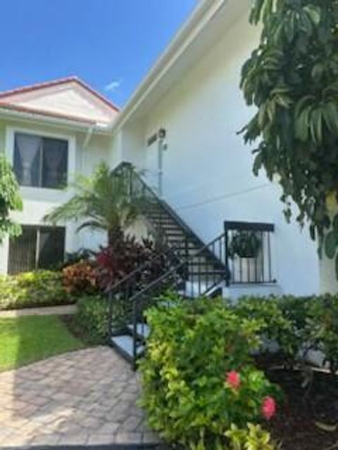 19297 Sabal Lake Drive Boca Raton FL 33434