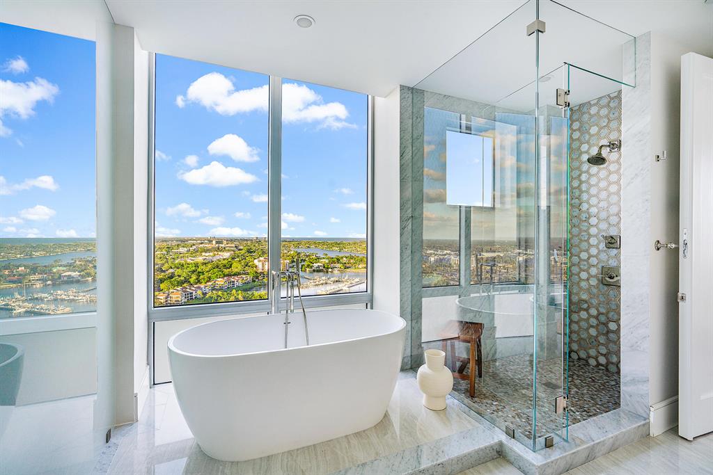 WATER CLUB NORTH PALM BEA - Residential