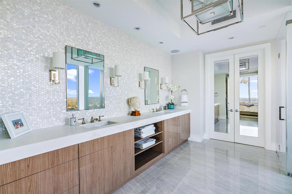 WATER CLUB NORTH PALM BEA - Residential