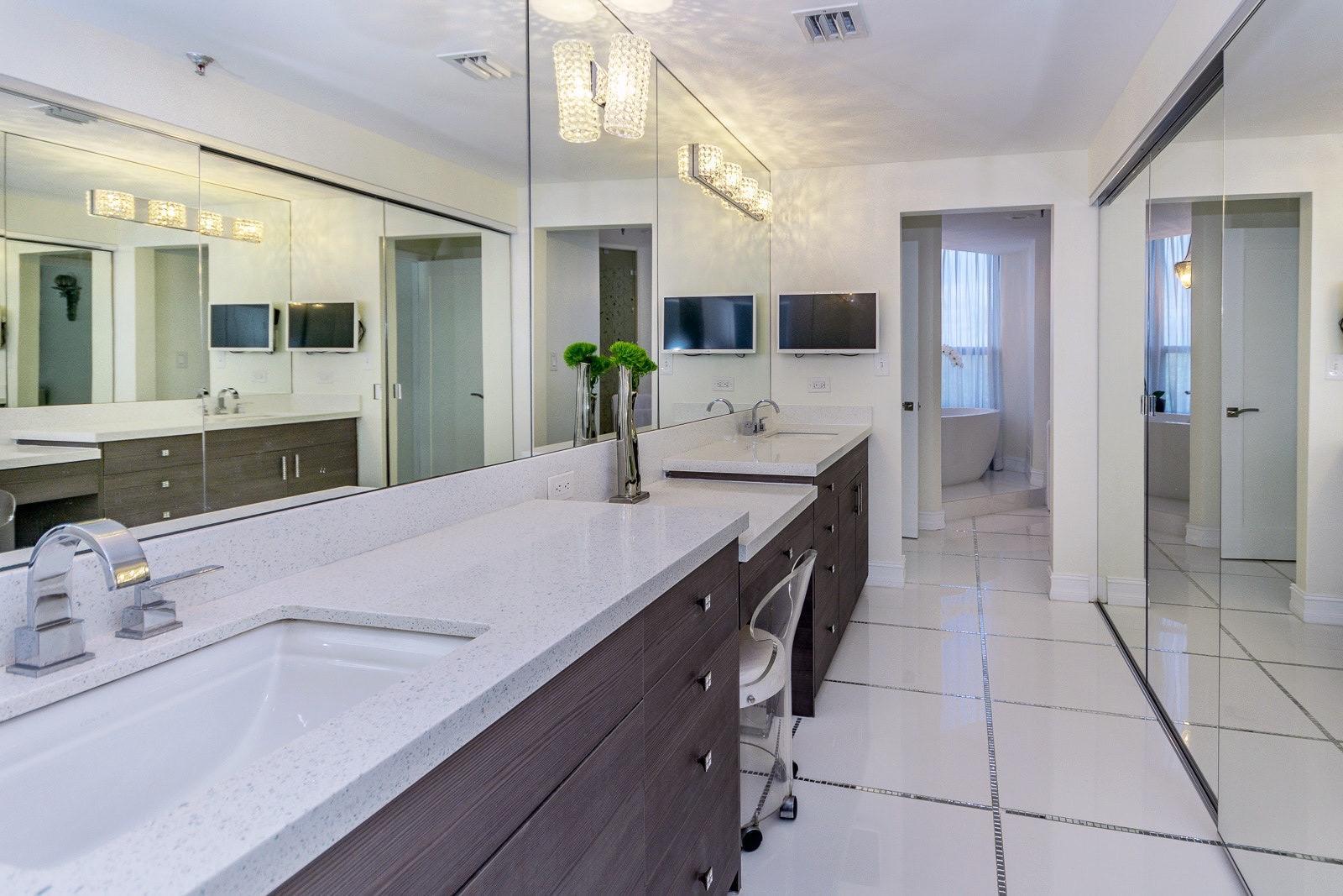 THIRTY ONE TWENTY CONDO - Residential Lease