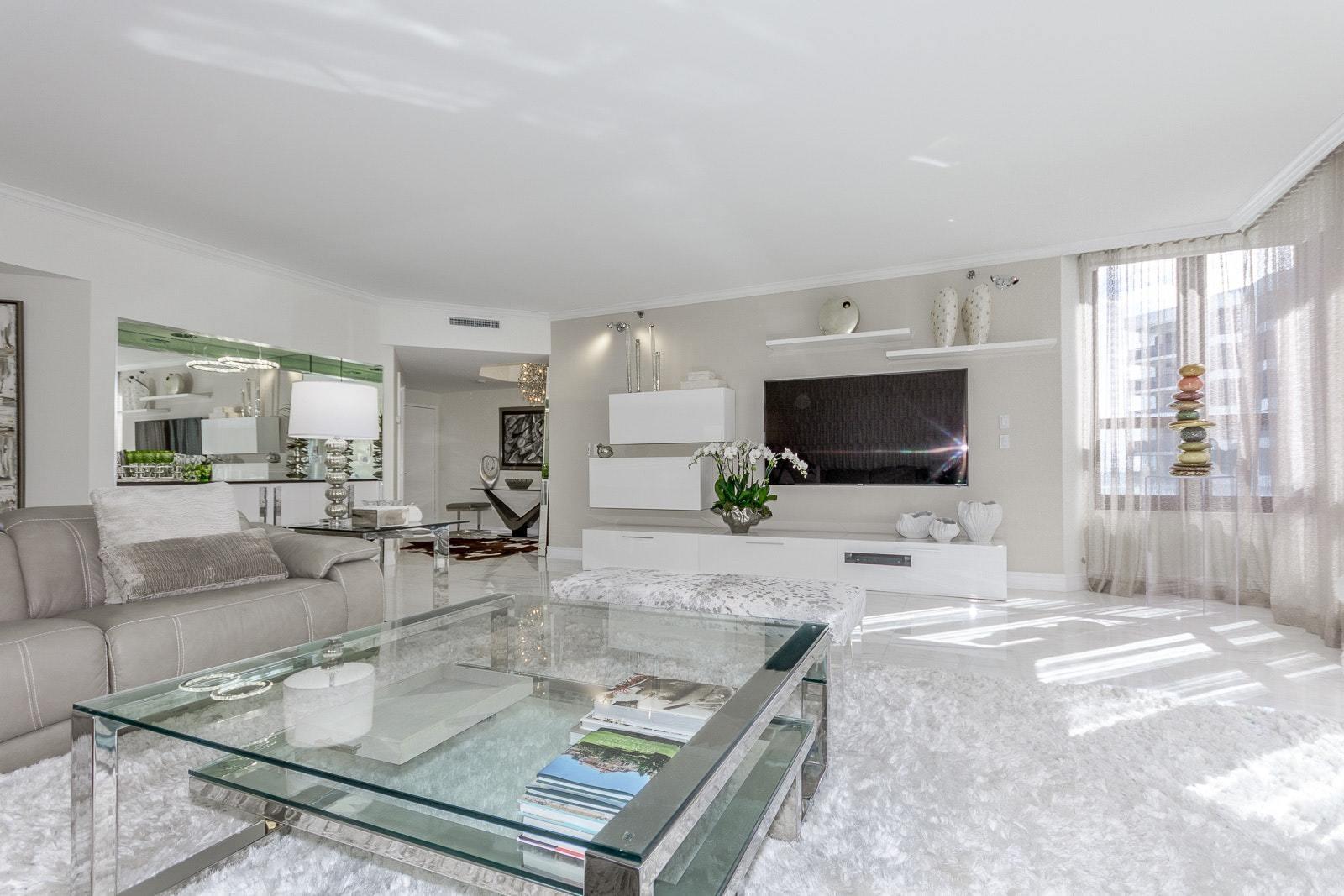 THIRTY ONE TWENTY CONDO - Residential Lease