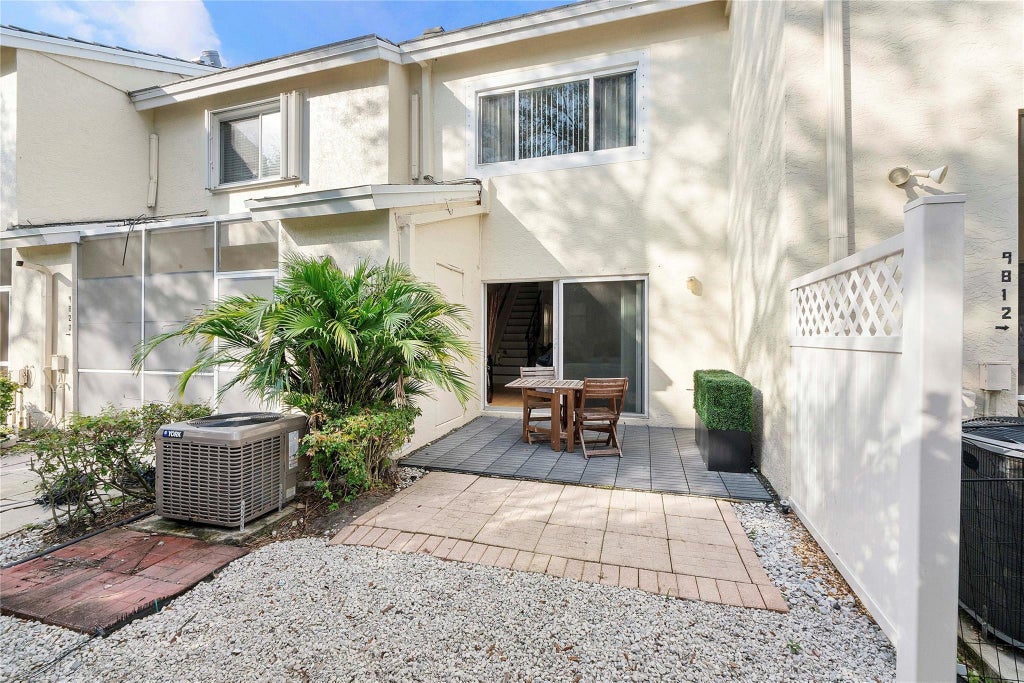 Photo of 9816 NW 56th Place, Coral Springs, FL 33076 (MLS # F10546422)