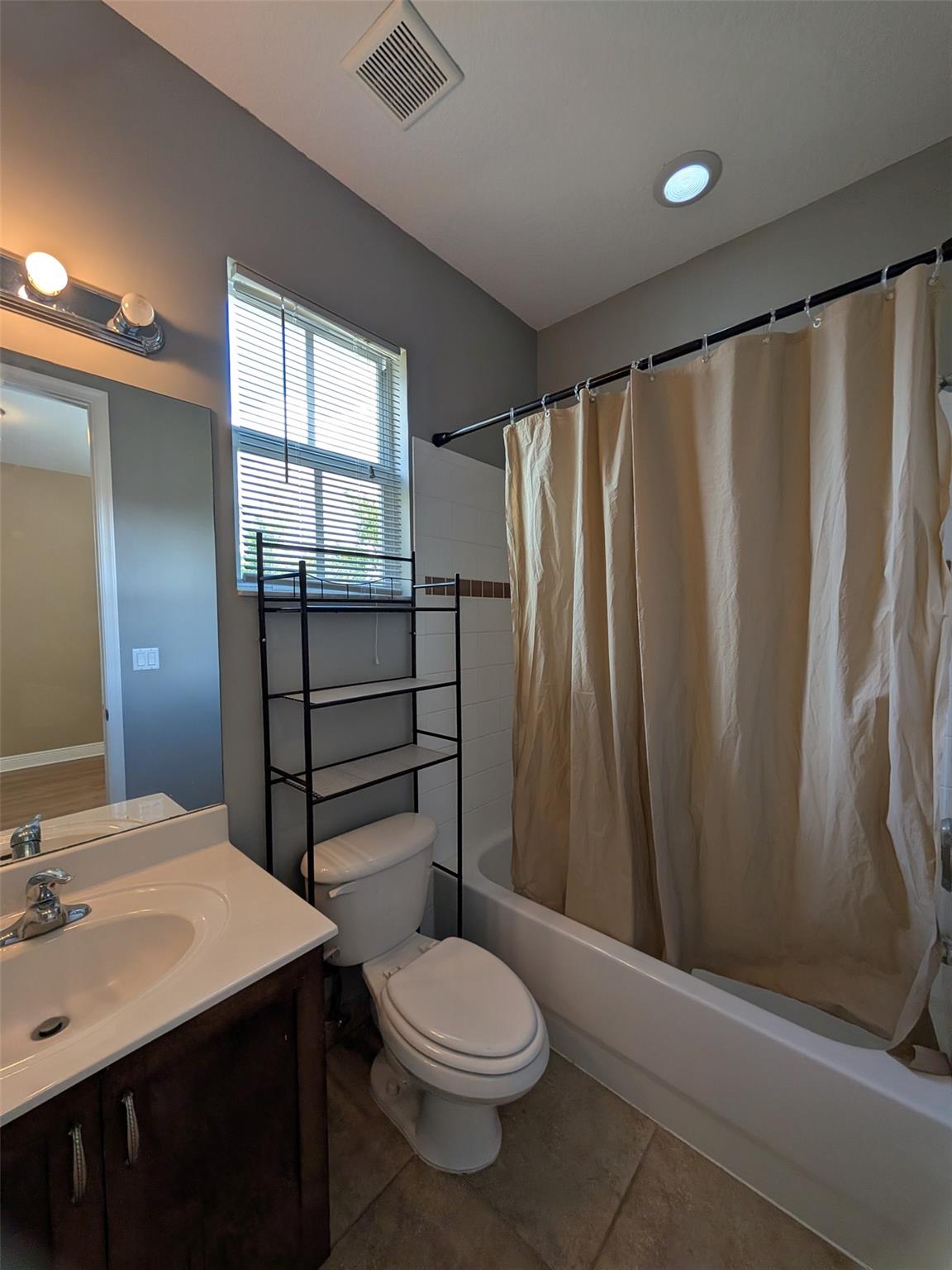 Tuscan Villas Condo - Residential Lease
