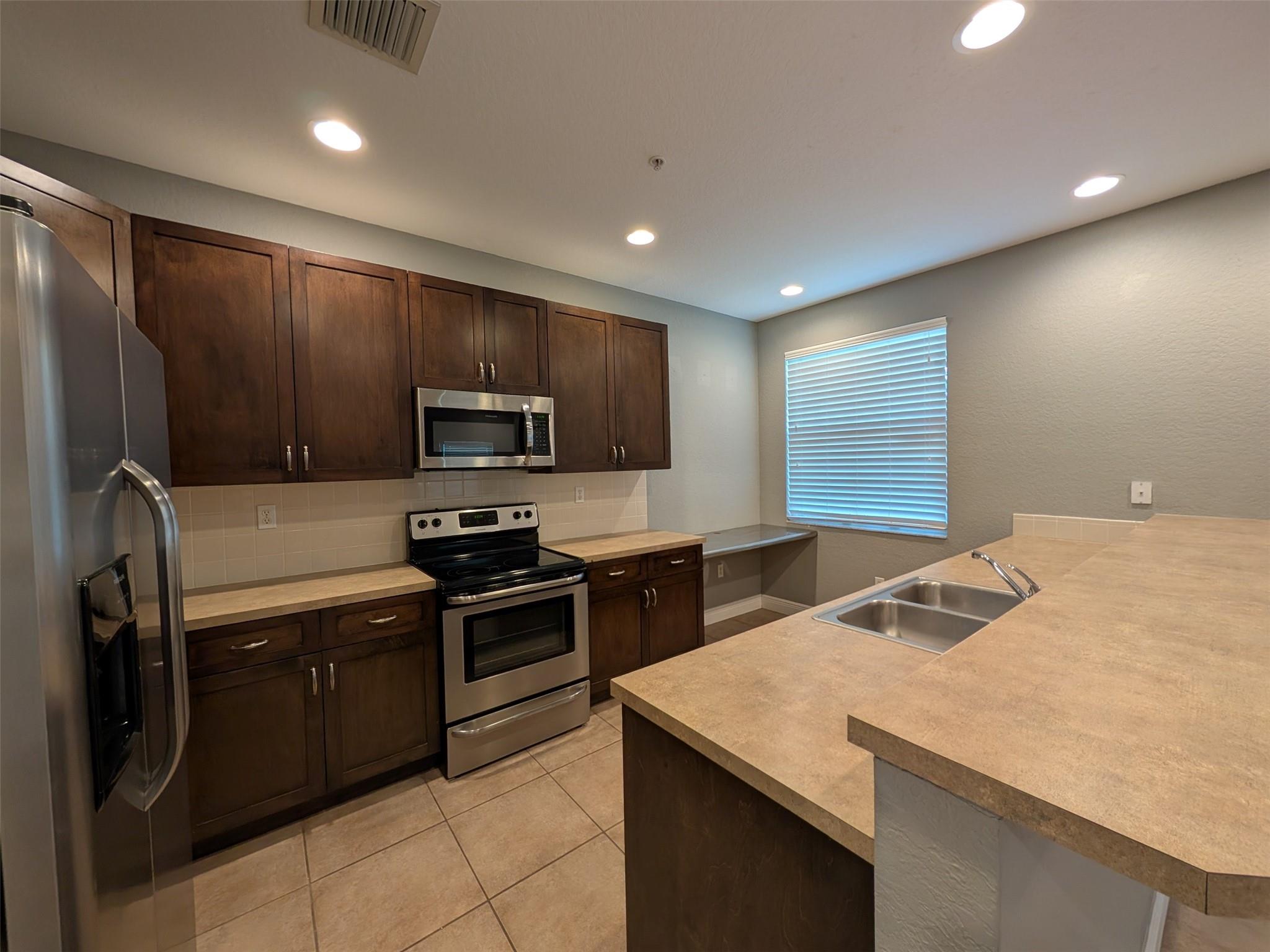 Tuscan Villas Condo - Residential Lease