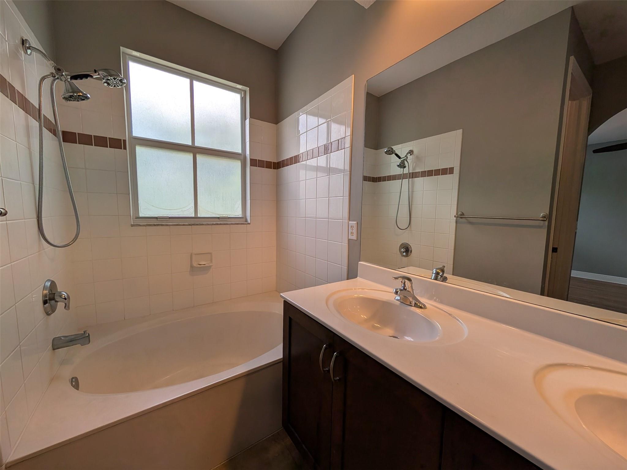 Tuscan Villas Condo - Residential Lease