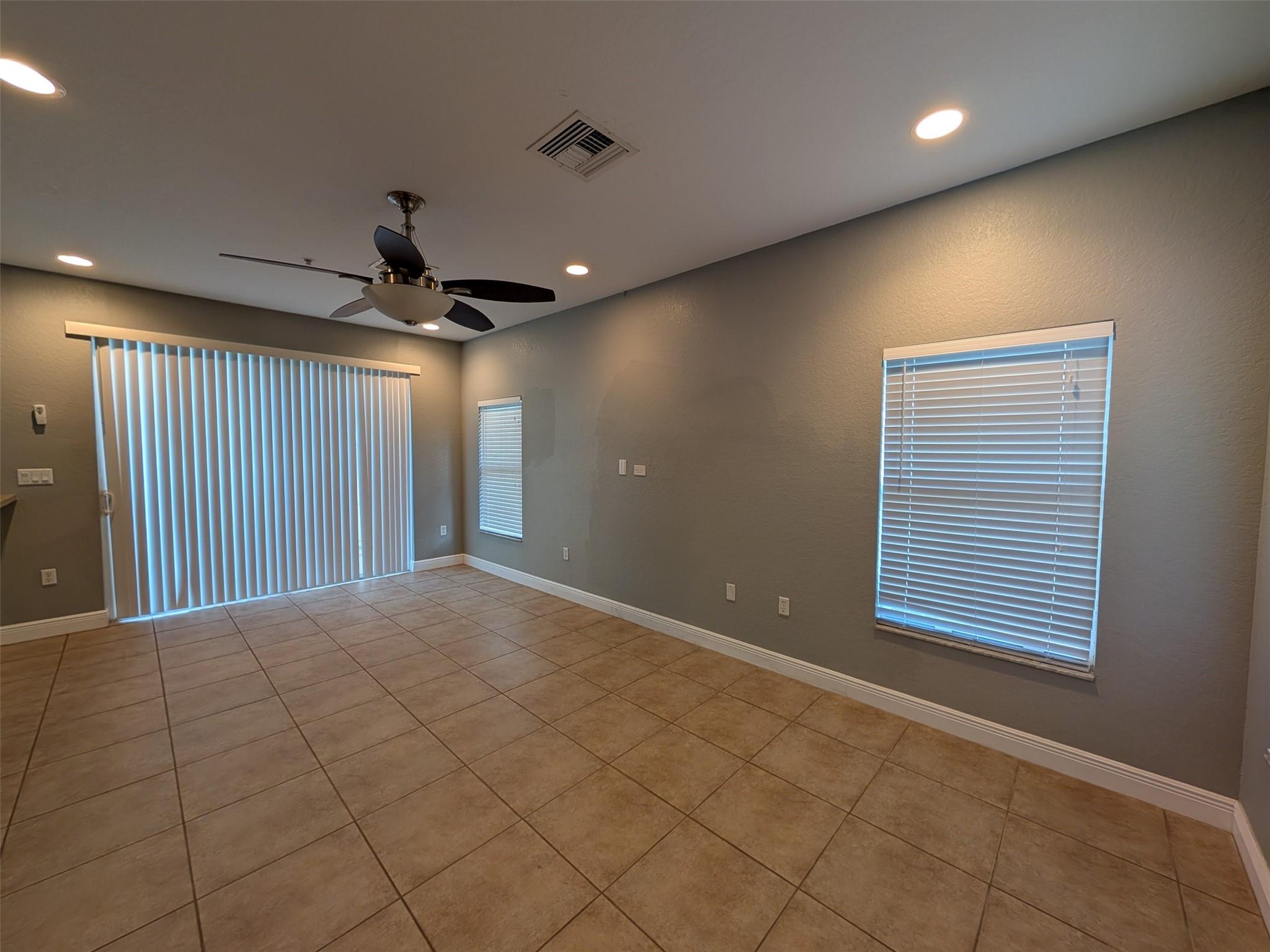 Tuscan Villas Condo - Residential Lease