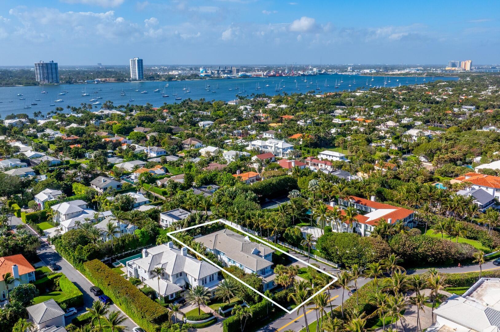 EL ENCANTO 2 - Residential