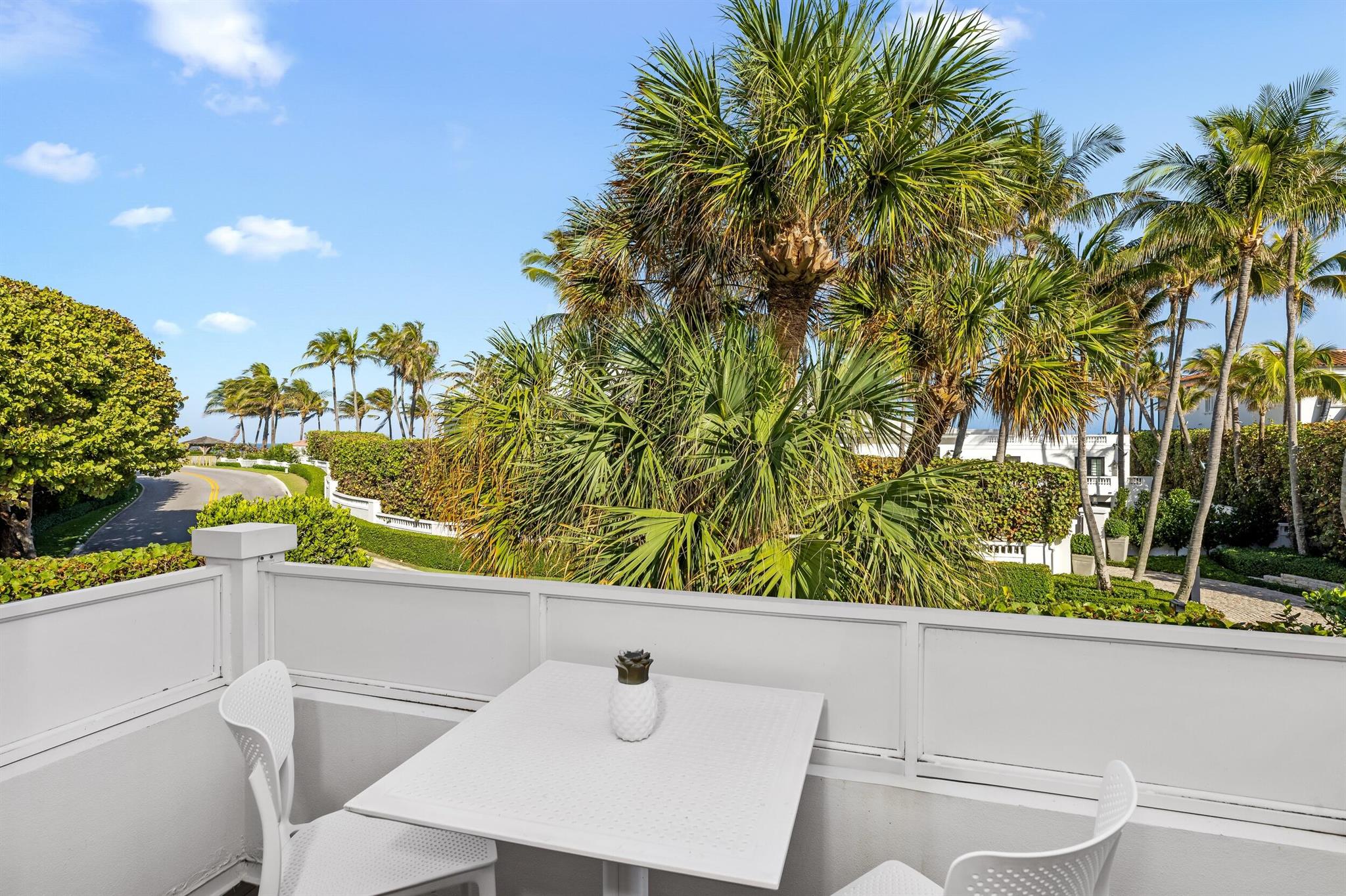 EL ENCANTO 2 - Residential