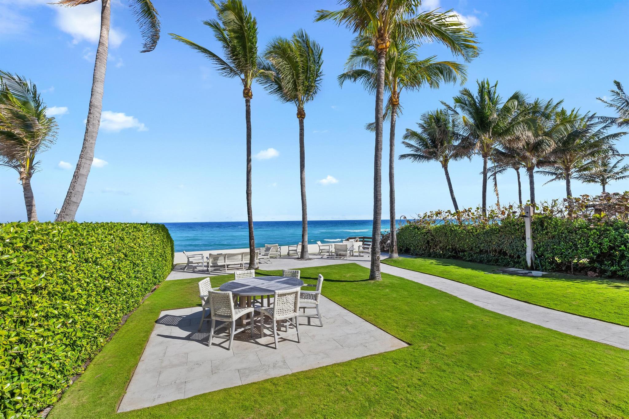 EL ENCANTO 2 - Residential