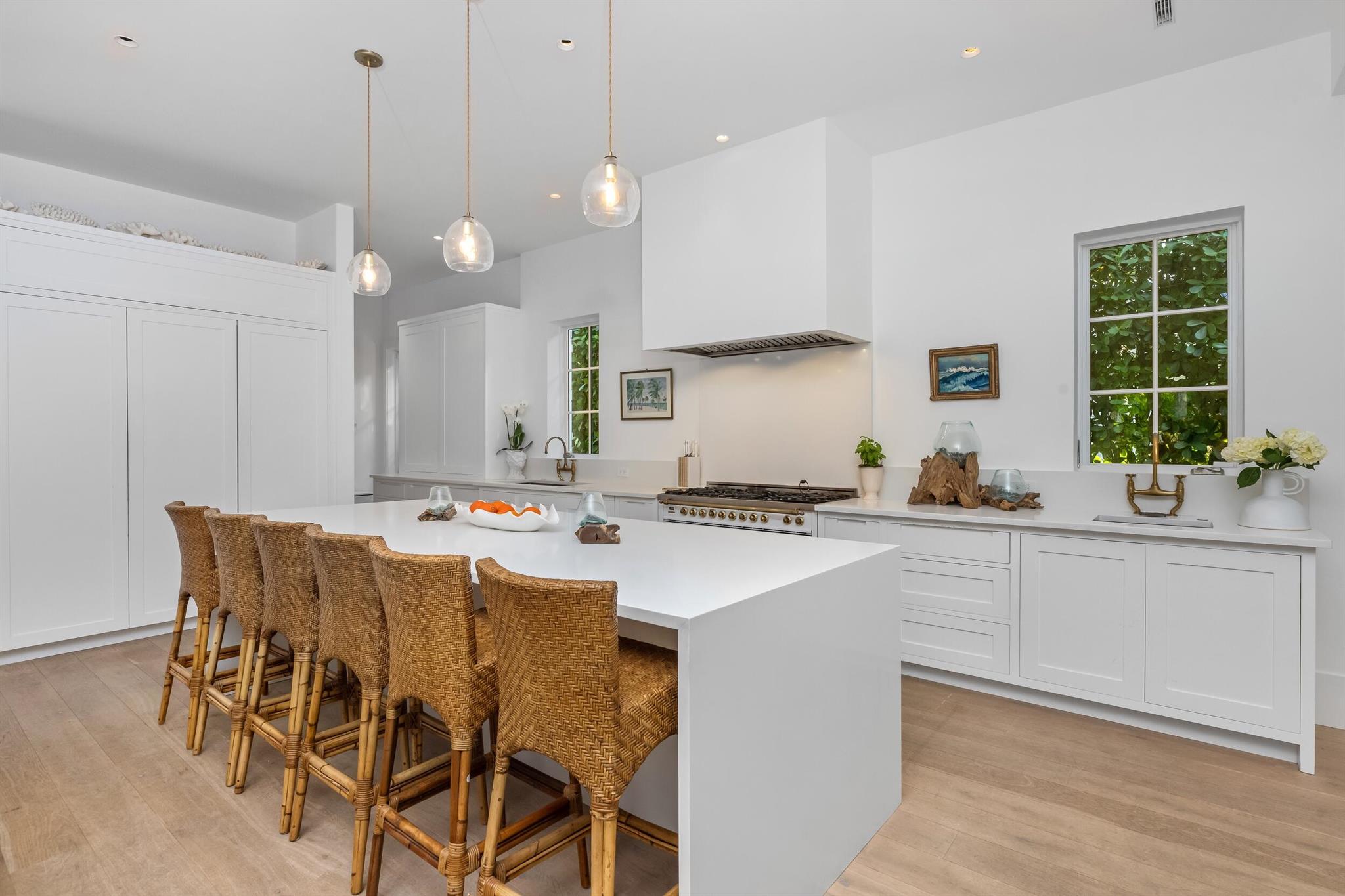 EL ENCANTO 2 - Residential