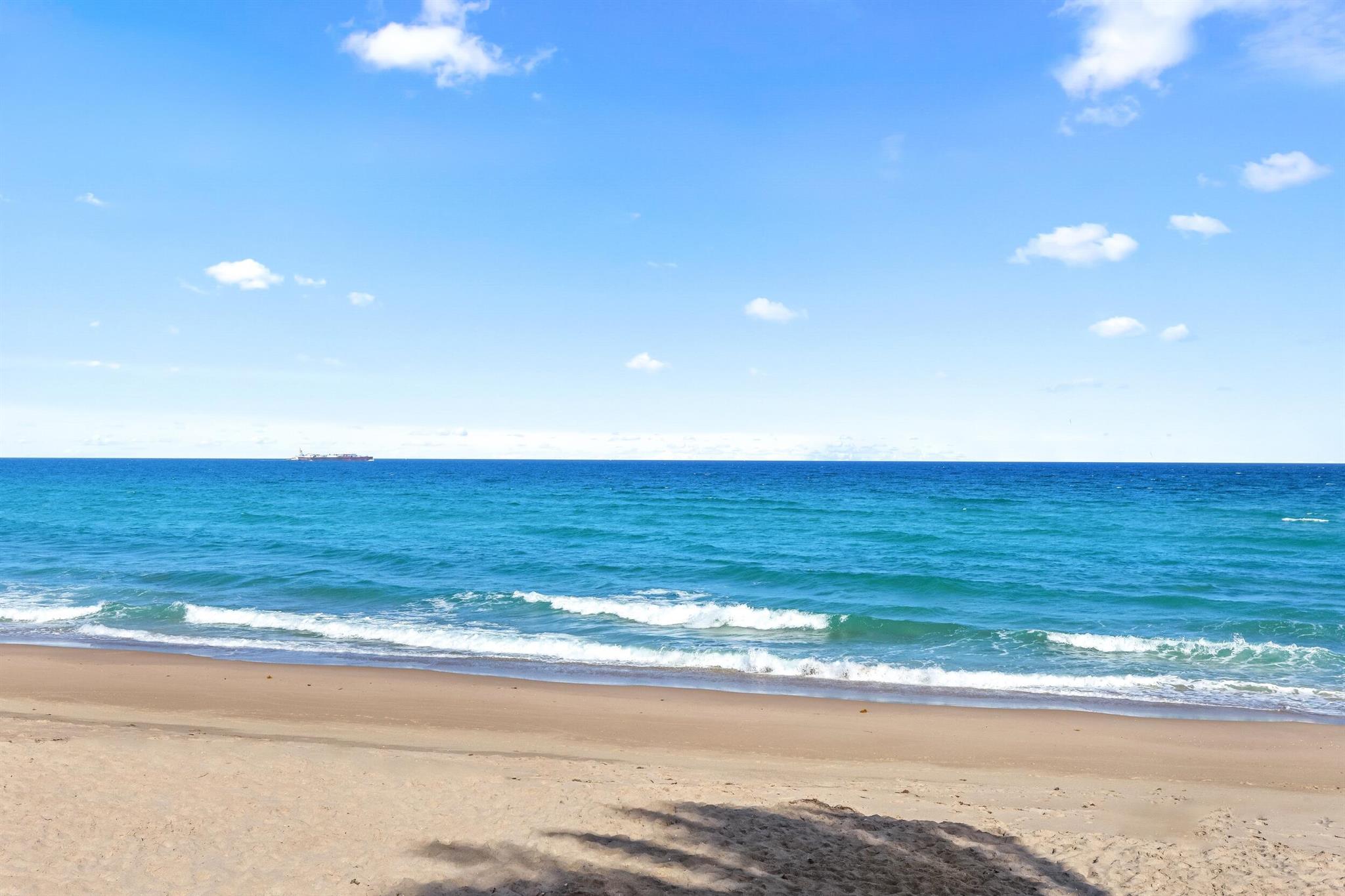 EL ENCANTO 2 - Residential