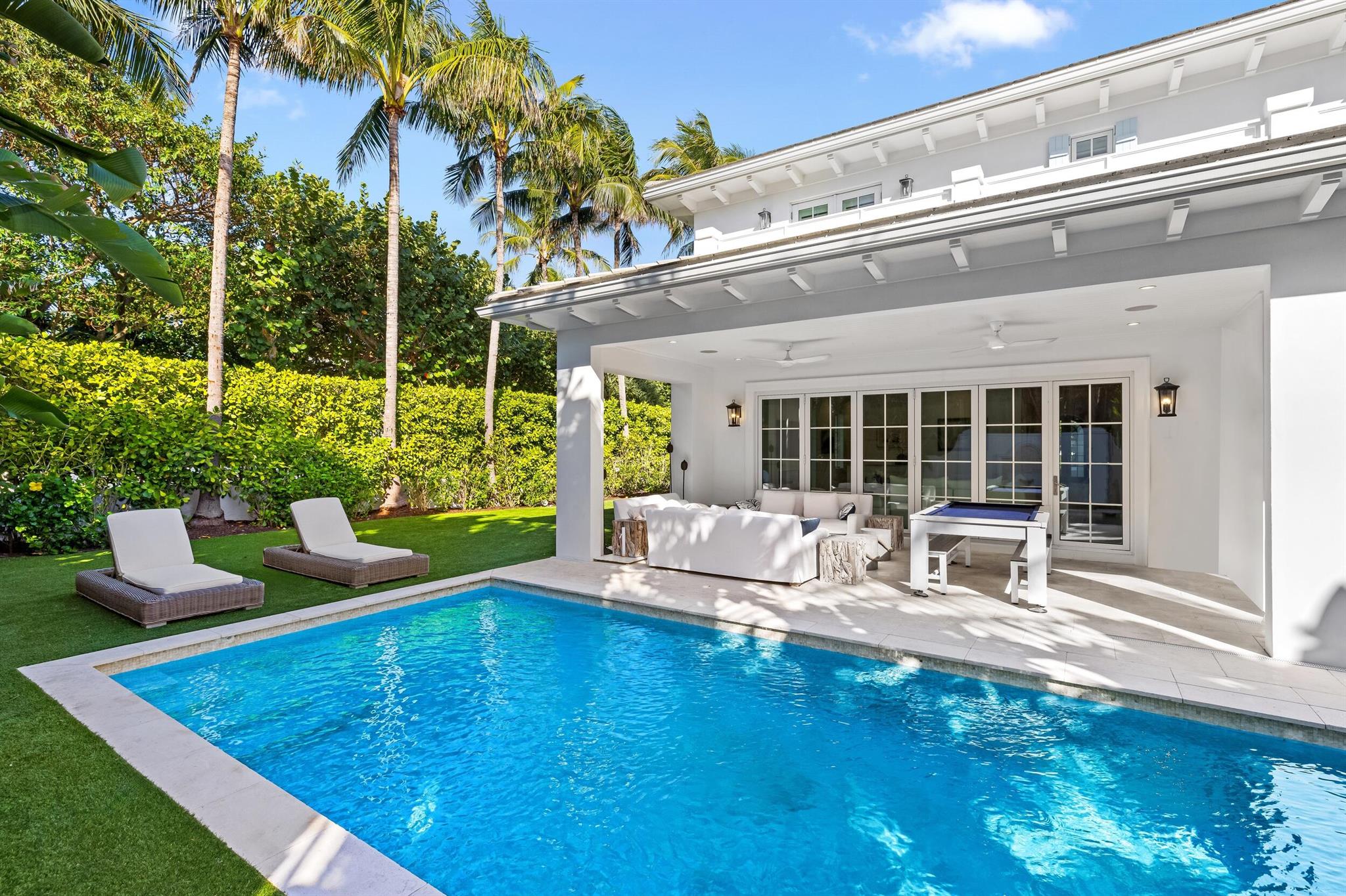 EL ENCANTO 2 - Residential