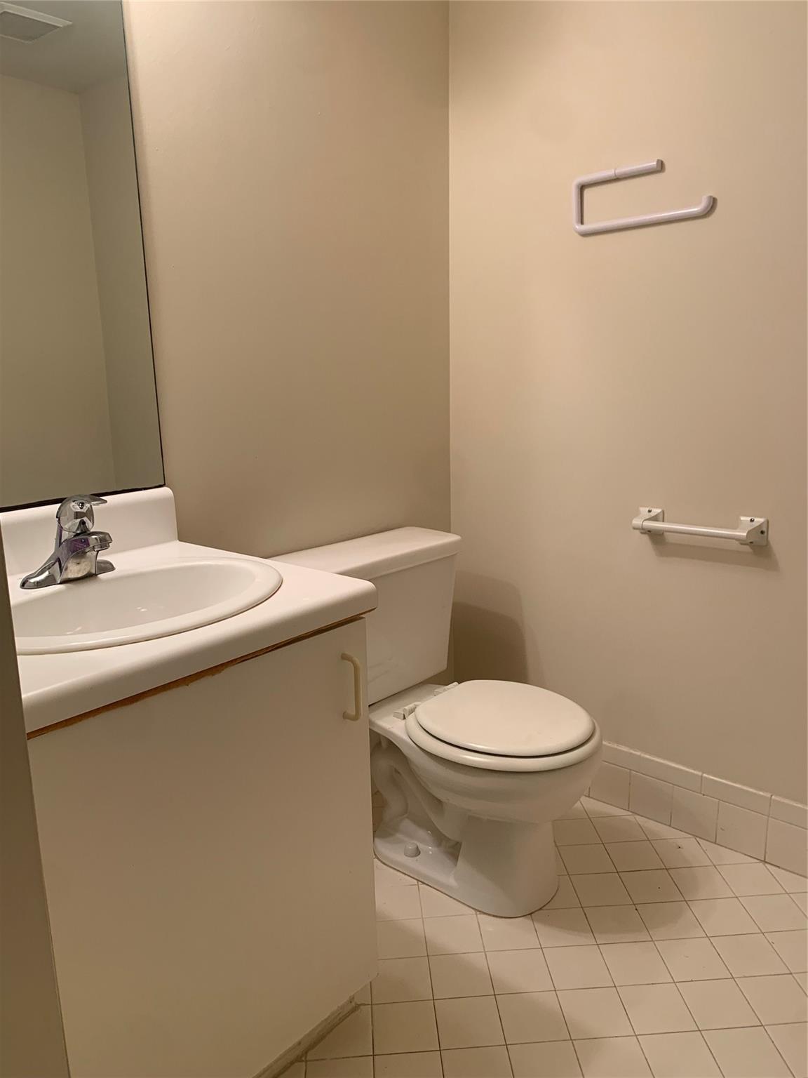 Suffolk At Century Villag - Residential Lease