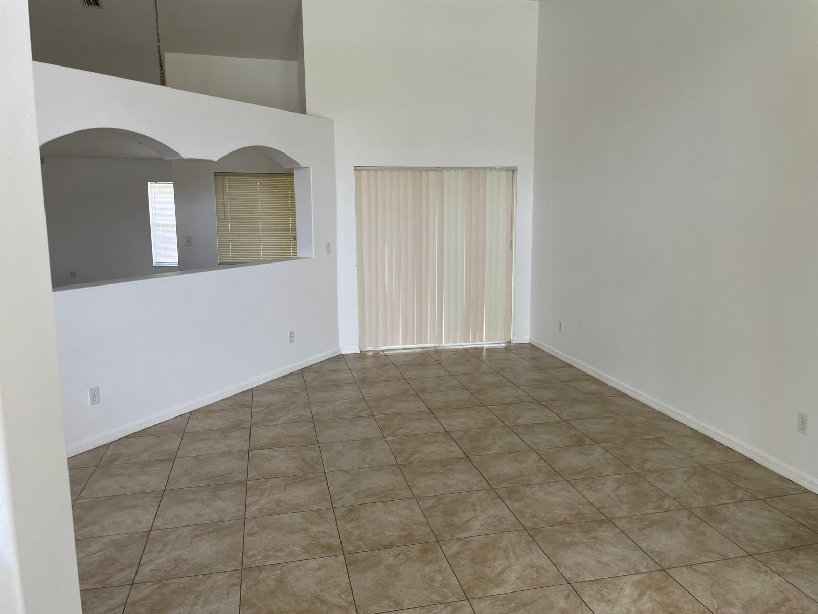 PORT ST LUCIE SECTION 28 - Residential Lease