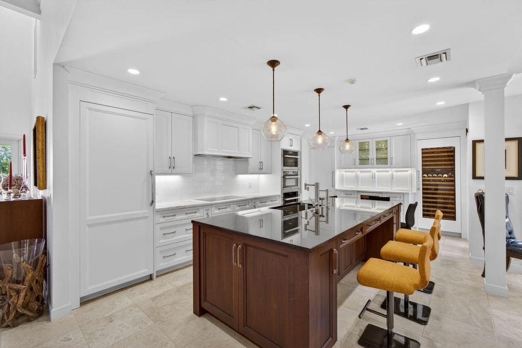 Photo of 16689 Narrows Dr, Jupiter, FL 33477 (MLS # B26000244)