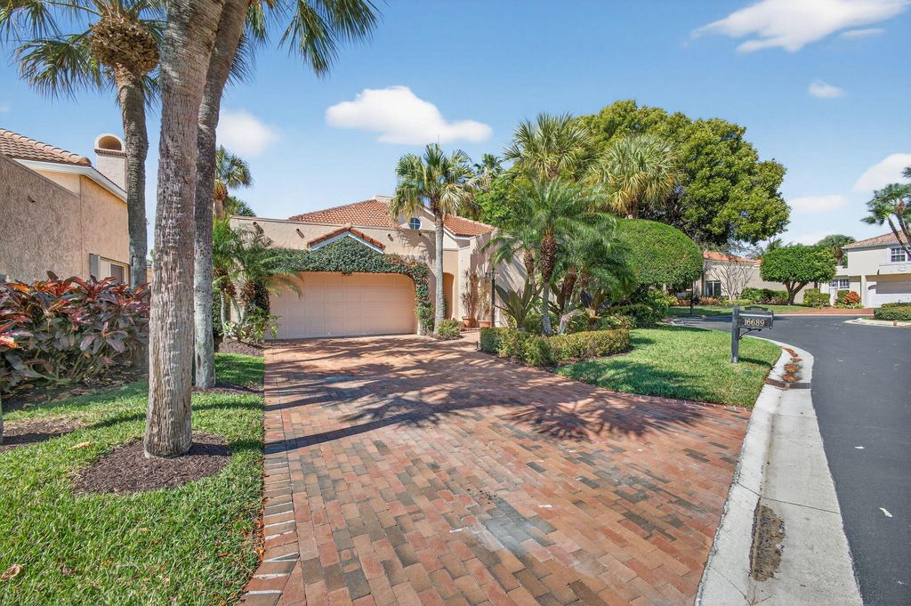 Photo of 16689 Narrows Dr, Jupiter, FL 33477 (MLS # B26000244)