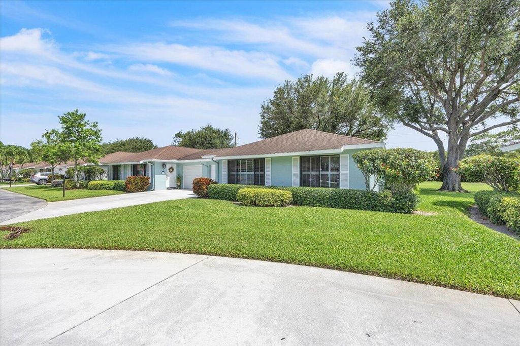 Photo of 9935 Papaya Tree Trail #B, Boynton Beach, FL 33436 (MLS # R11096336)
