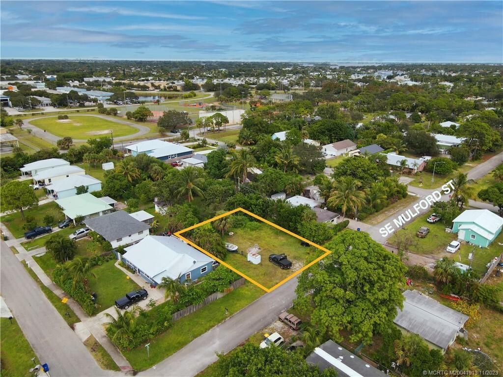 Photo of 3599 SE Mulford Street, Stuart, FL 34997 (MLS # R11061733)