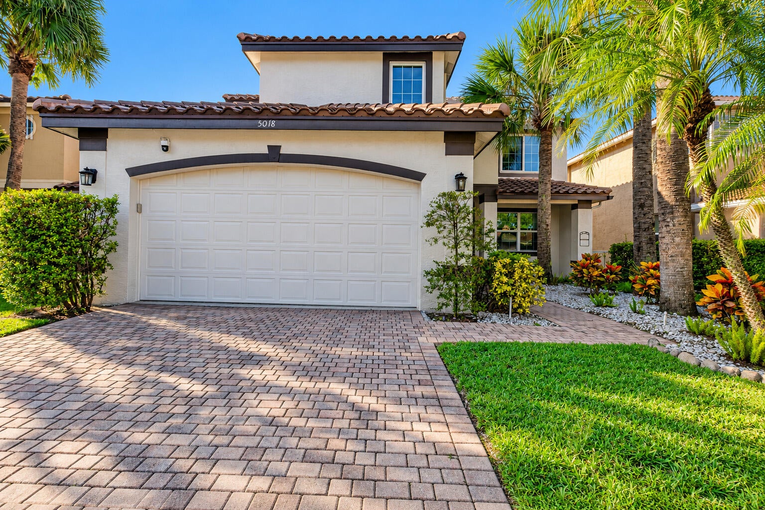 View photos, virtual tours, details... 5018 Nautica Lake Circle