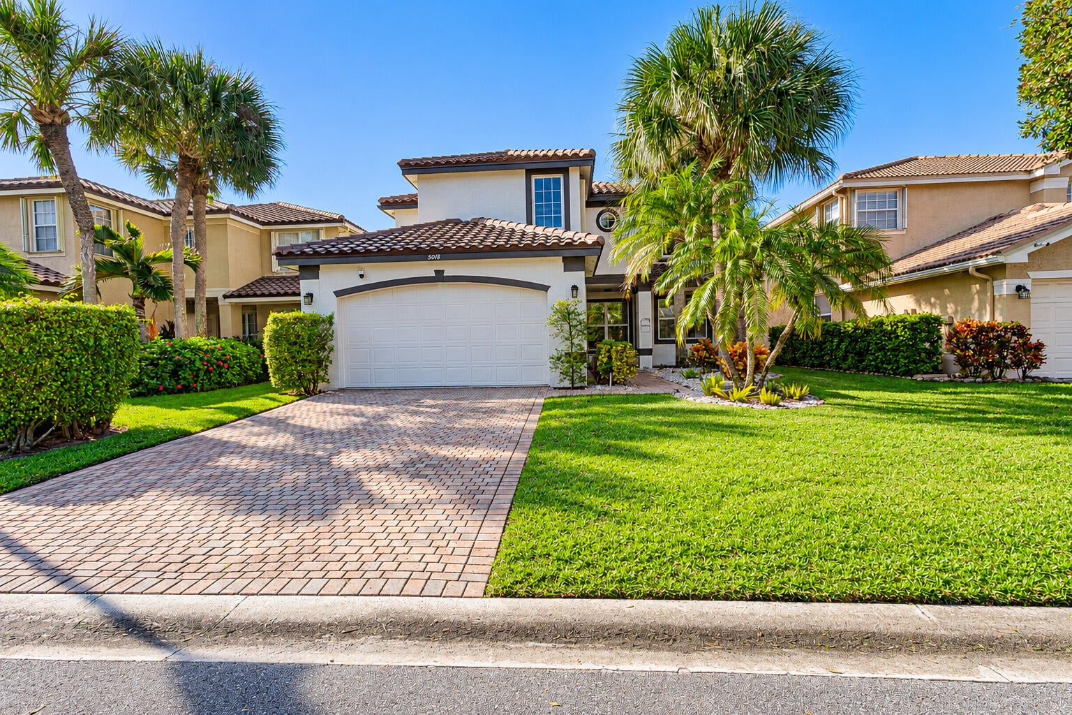 View photos, virtual tours, details... 5018 Nautica Lake Circle