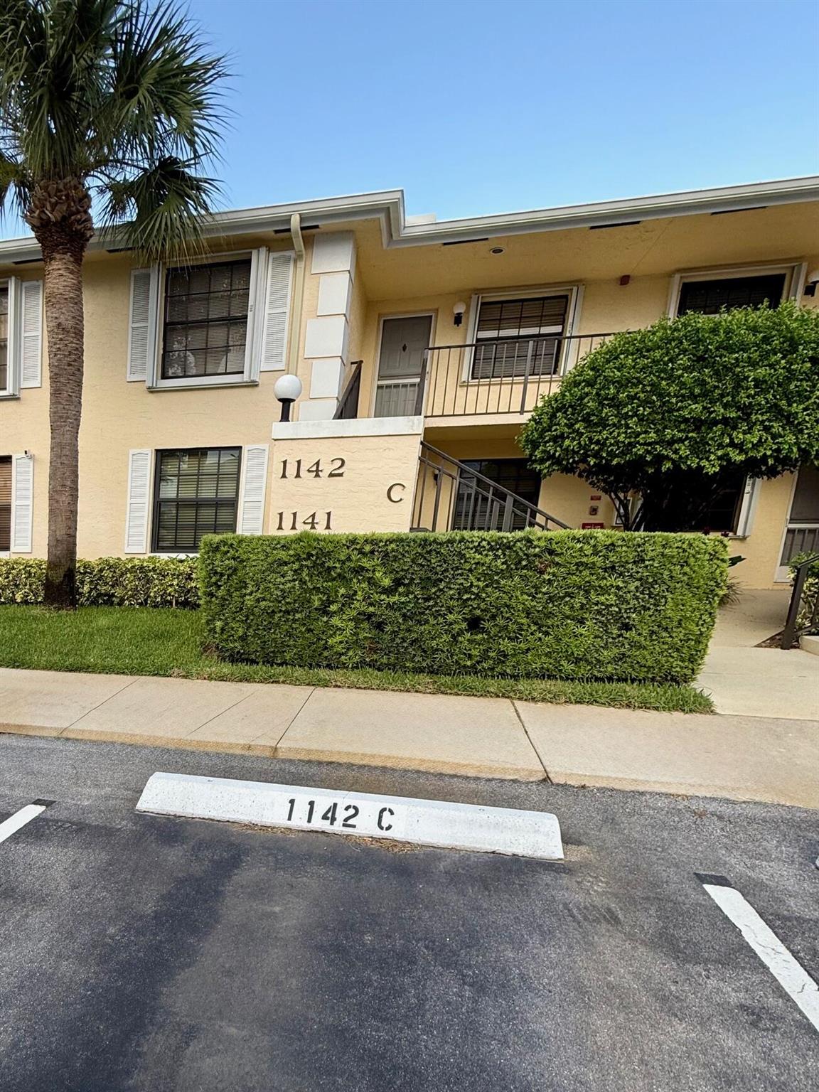 1142 Keystone Drive C