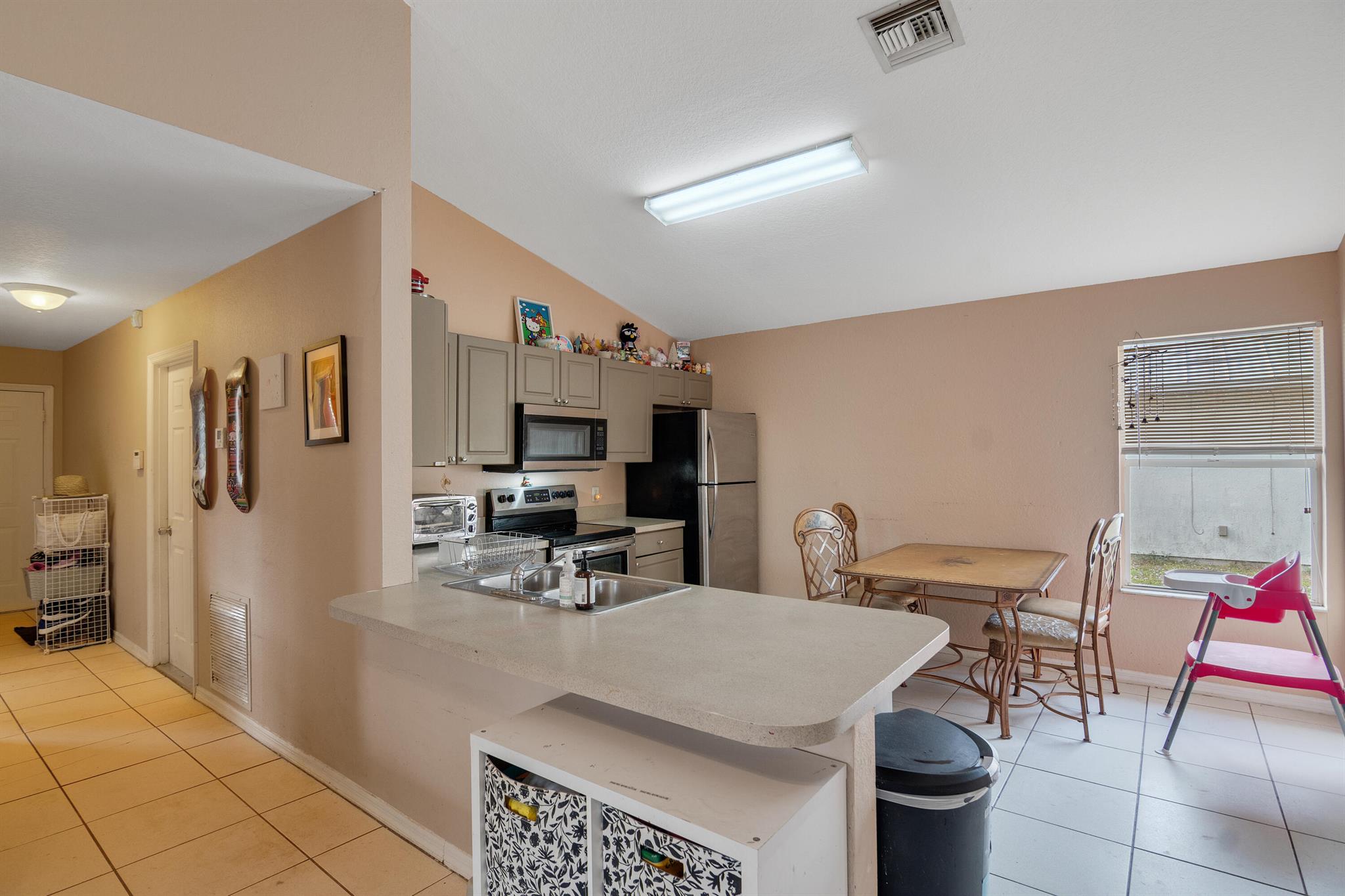 DIXIE HEIGHTS UNIT NO 1 - Residential