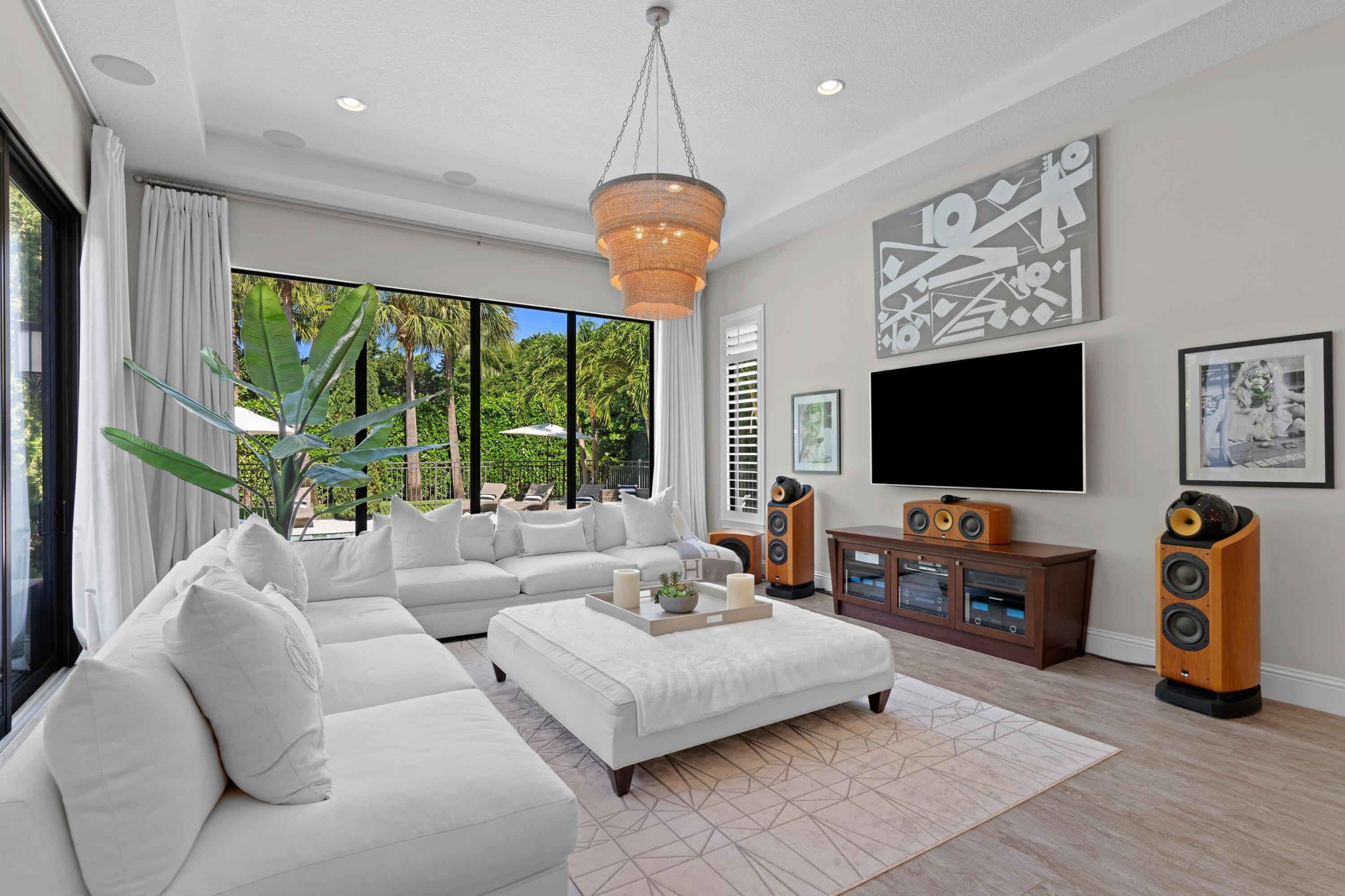 GARDENIA ISLE - Residential