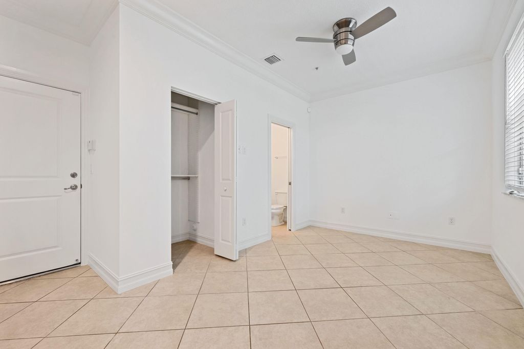 Photo of 222 S Federal Highway #3, Lake Worth Beach, FL 33460 (MLS # R11150623)