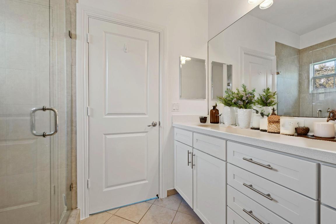 KINGDOM VILLAS - Residential Lease