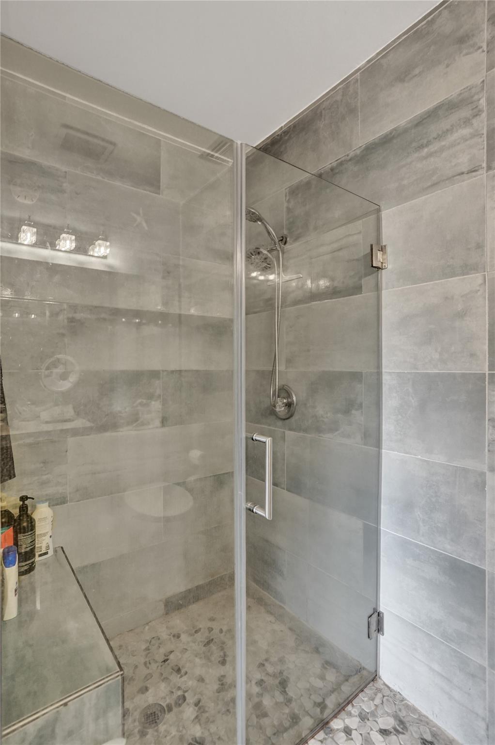 PEMBROKE LAKES SOUTH - Residential