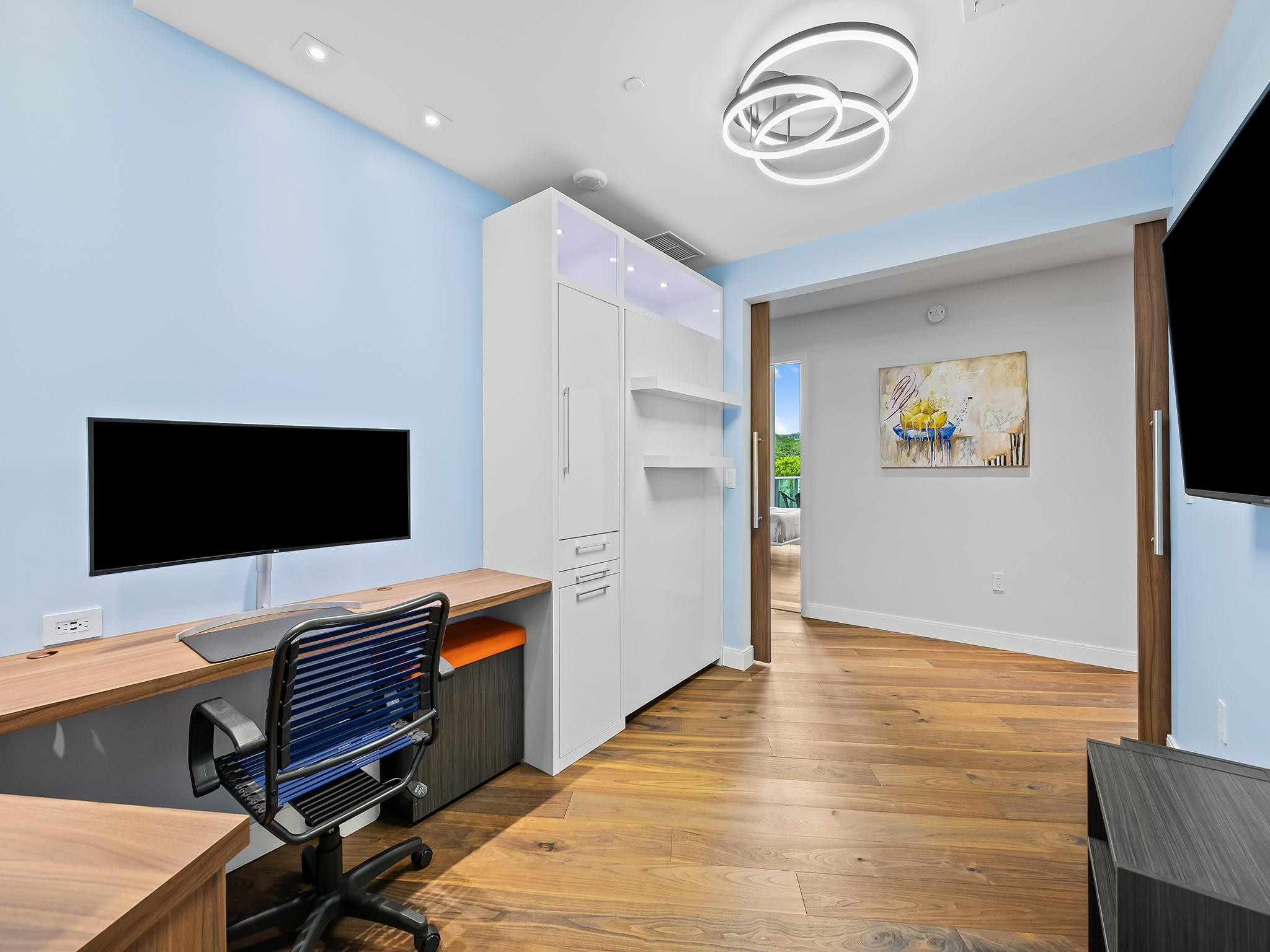 PARAMOUNT FT LAUDERDALE C - Residential