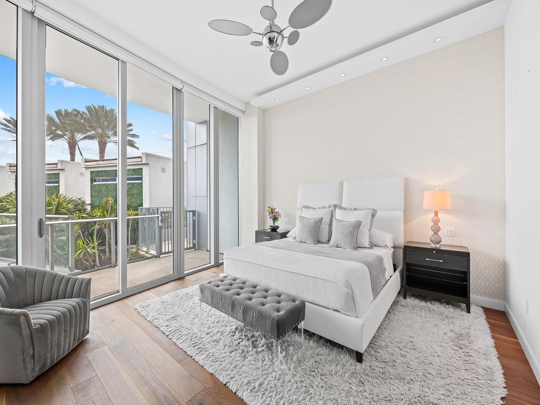 PARAMOUNT FT LAUDERDALE C - Residential