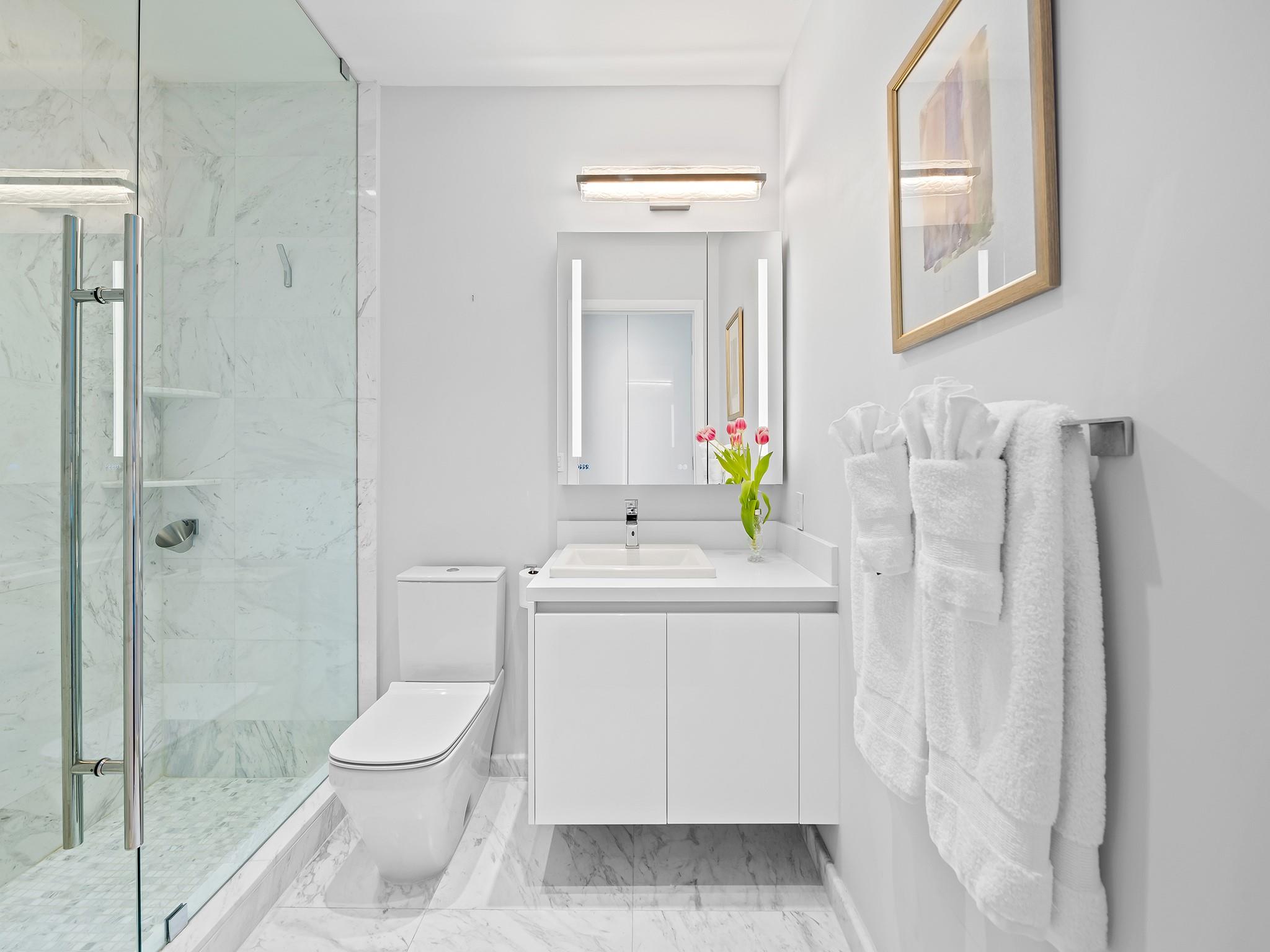 PARAMOUNT FT LAUDERDALE C - Residential