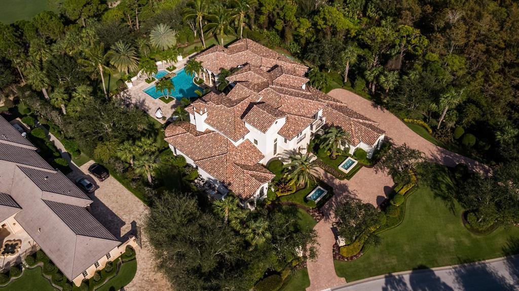 BEARS CLUB - Residential