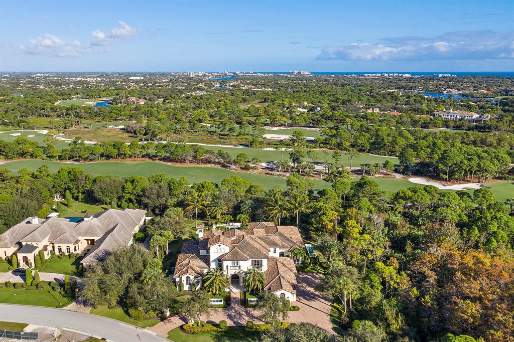 BEARS CLUB - Residential