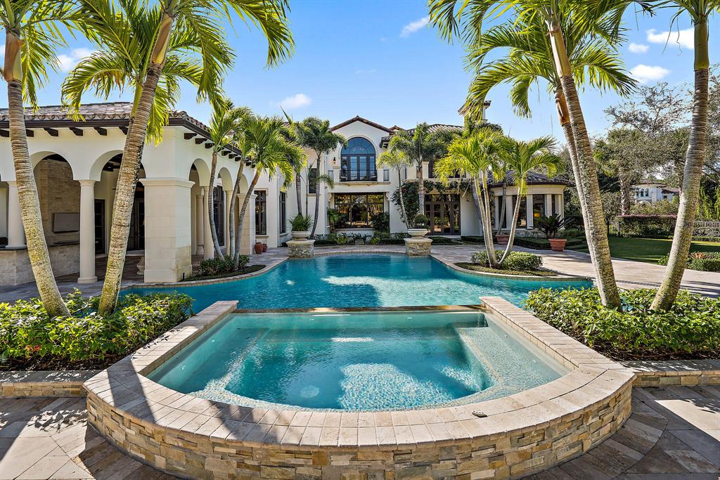 BEARS CLUB - Residential