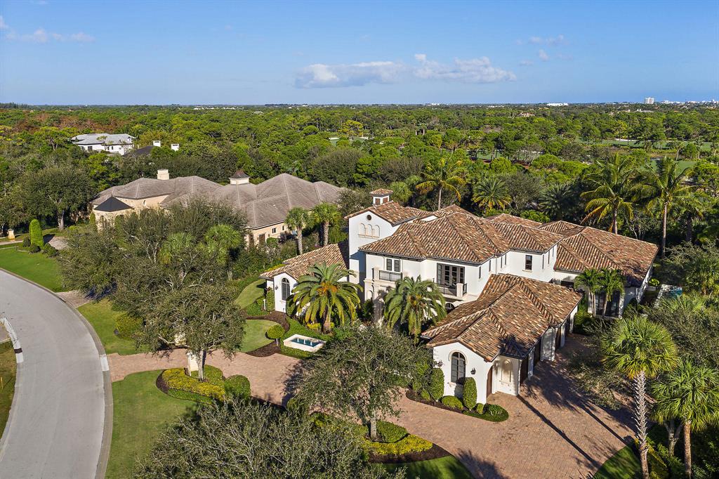 BEARS CLUB - Residential