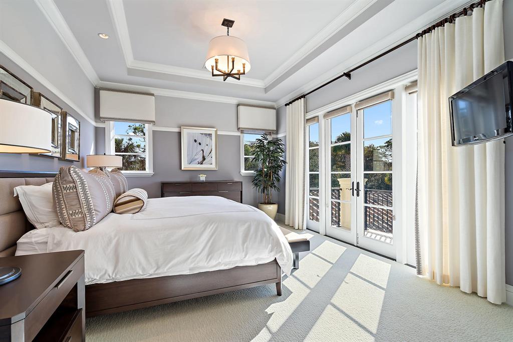 BEARS CLUB - Residential