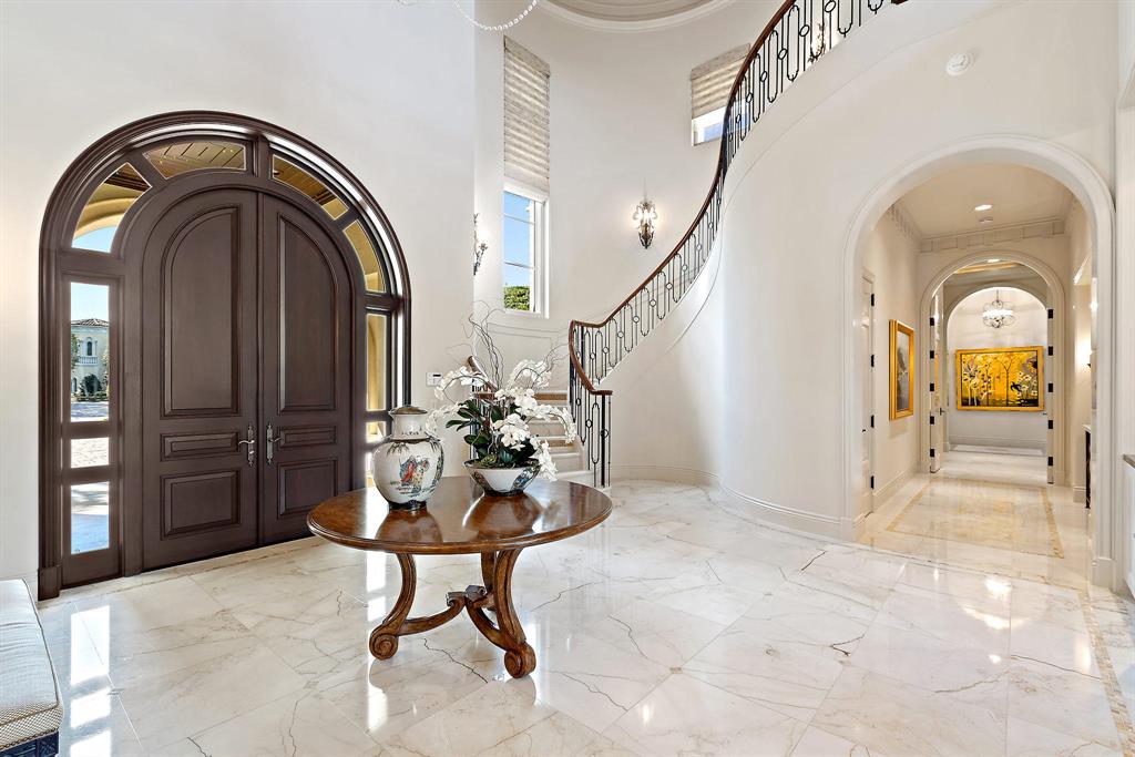 BEARS CLUB - Residential