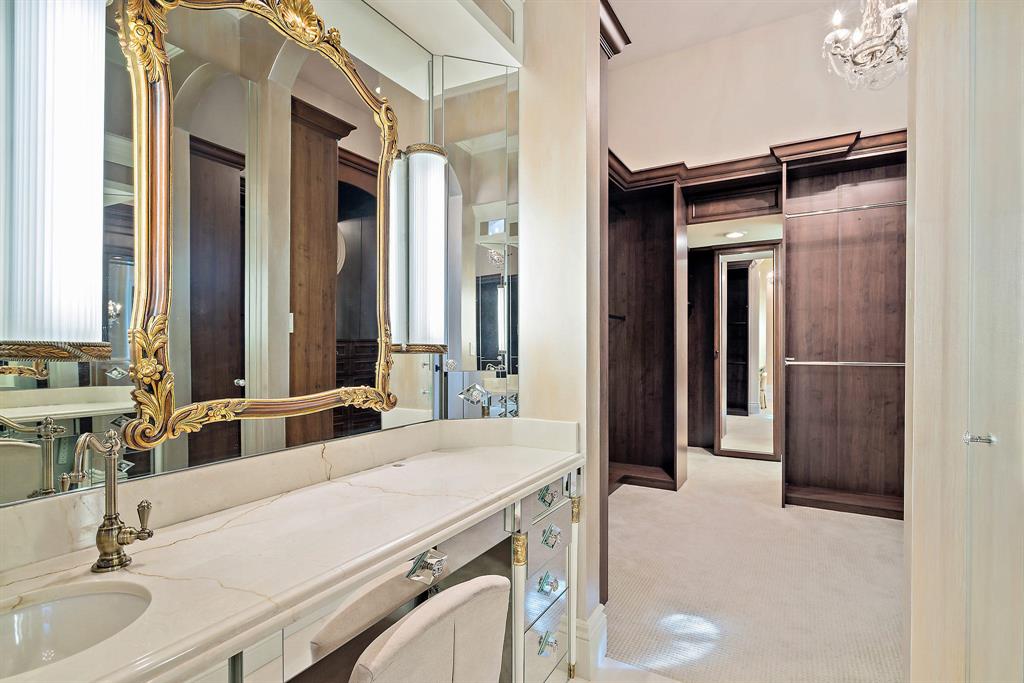 BEARS CLUB - Residential